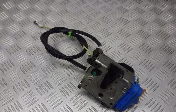 Audi A4 S4 B6 8E 8H Rear door lock 4A0839016H