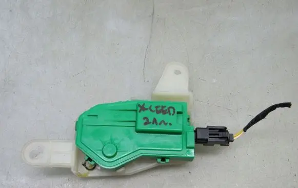 KIA Xceed Fuel tank cap lock 21R