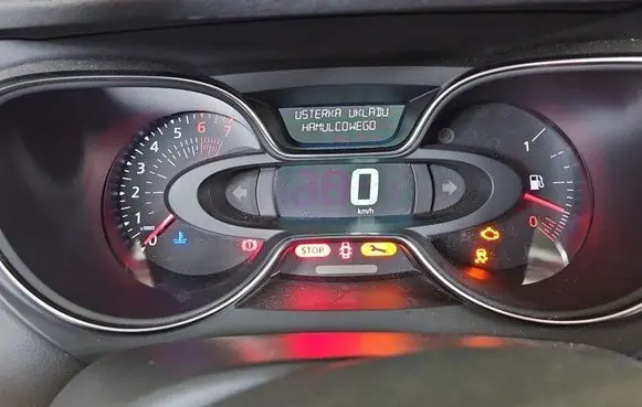 Speedometer (instrument cluster)
