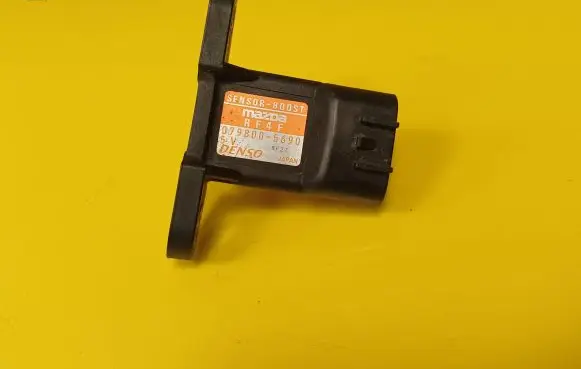 Mazda Premacy Air pressure sensor 0798005690