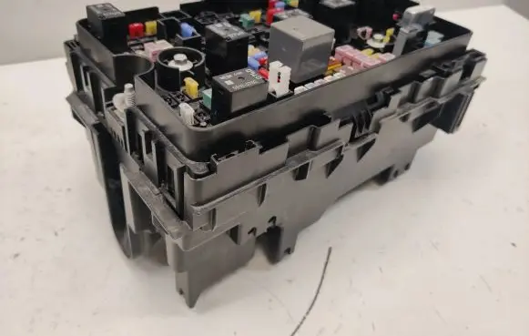 Chrysler Pacifica Fuse box set 68239267AC 68234333AD