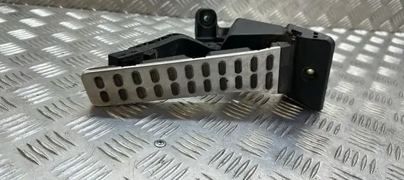 KIA Sorento Accelerator throttle pedal GR4
