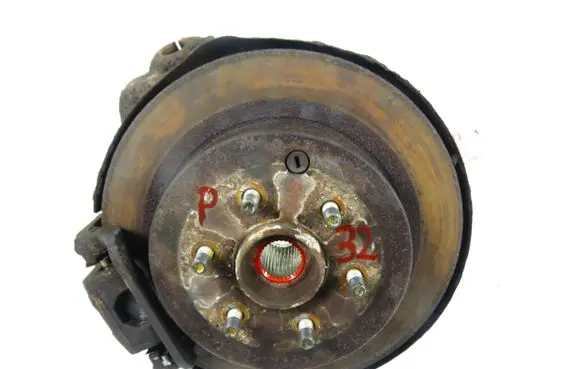 Nissan Pathfinder R51 Stub axle 
