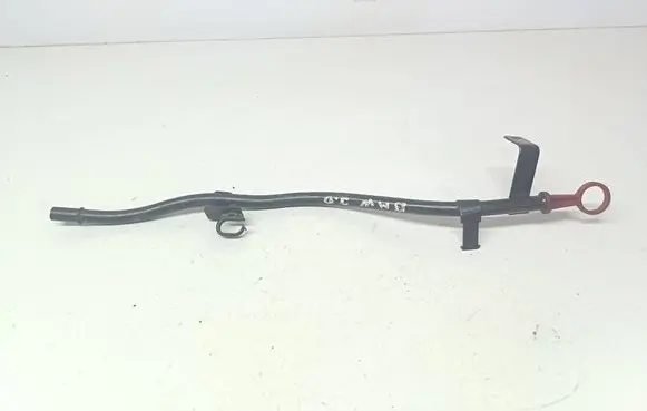 BMW 5 E39 Oil level dip stick