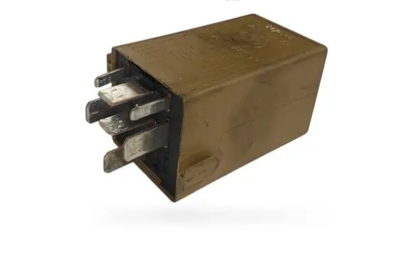 BMW 3 E46 Window wiper relay 8384505 61368384505