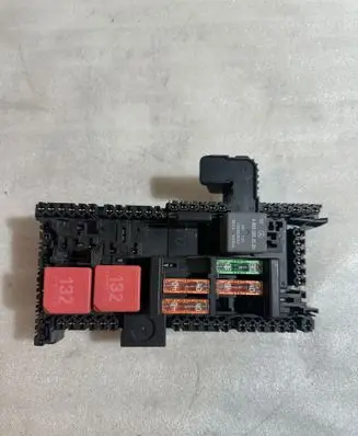 Mercedes-Benz C W205 Fuse module 529881F08 ZGS003Q05 A2059068501