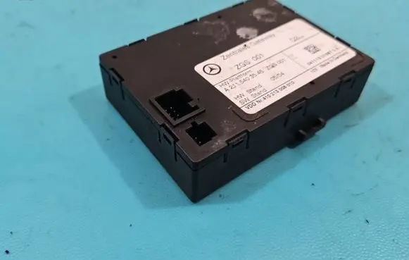 Mercedes-Benz E W211 Central body control module A2115403545 IMPRK1384405