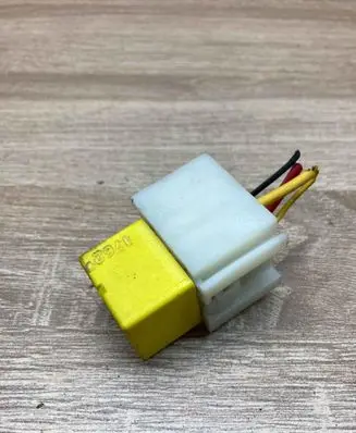 Renault Scenic I Other relay 7700844253 12V40A03532 WITHSOCKET