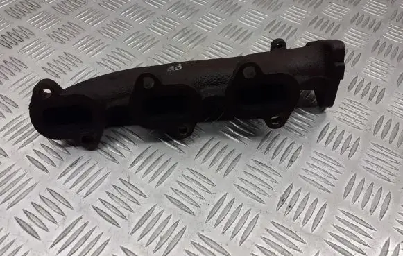 Audi A6 Allroad C6 Exhaust manifold 059253034P