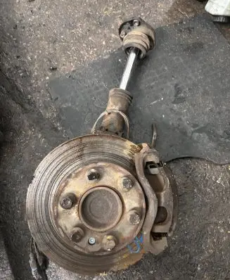 Mercedes-Benz Sprinter W906 Front wheel hub
