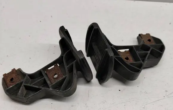 BMW 5 E39 Front bumper mounting bracket 8159362 8159361 51118159362