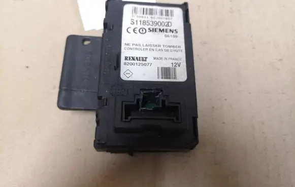 Renault Scenic II - Grand scenic II Ignition key card reader S118539002D 8200125077