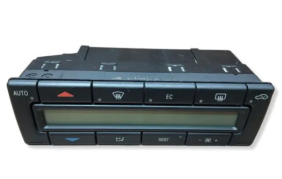 Mercedes-Benz C W202 Climate control unit 2028301185