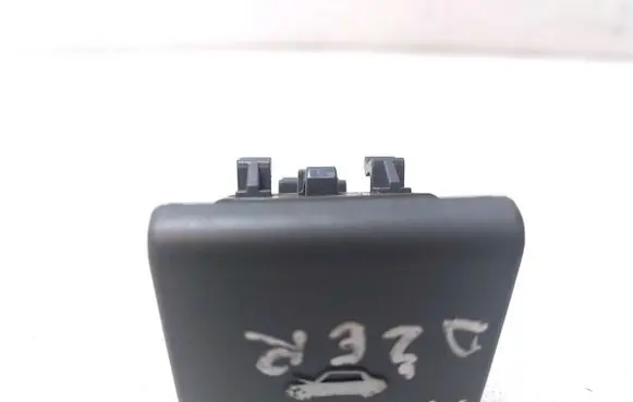 Ford Ranger Engine bonnet (hood) release handle VOH9A