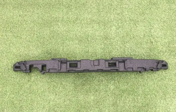 Front bumper foam support bar