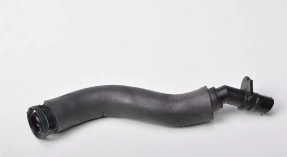 Audi A3 8Y Oil cooling pipe 05C103202
