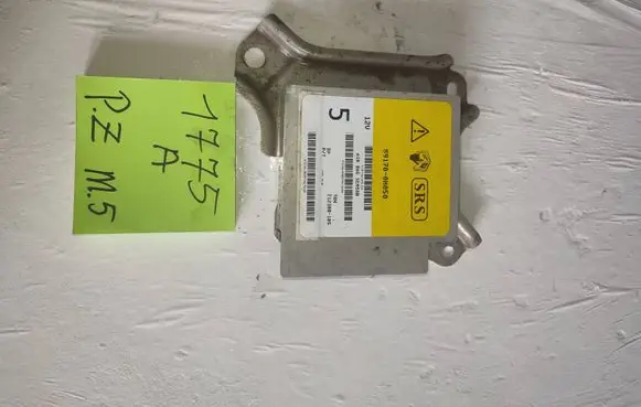 Peugeot 107 Airbag control unit/module 891700H050
