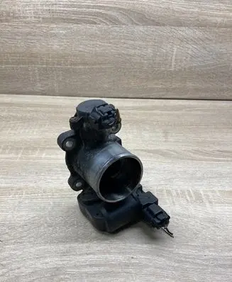 Toyota RAV 4 (XA30) Throttle valve 1923002010