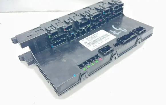 Mercedes-Benz CLC CL203 Fuse box set 2035454701