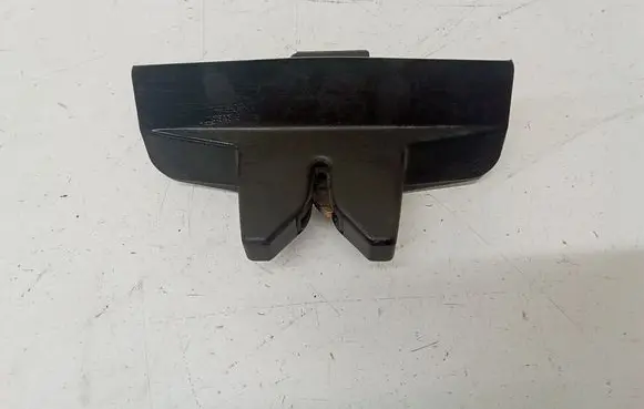 Nissan Primera Loading door lock 90502AV720