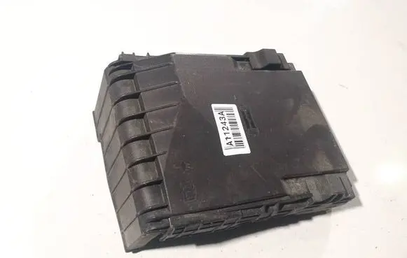 Seat Altea Fuse box cover 1K0937132F