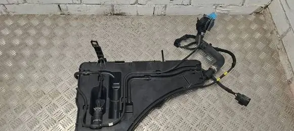 Alfa Romeo Stelvio Windshield washer fluid reservoir/tank 50535936 50541382