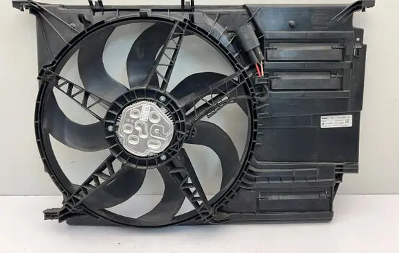 Mini One - Cooper F56 F55 Radiator cooling fan shroud 7617608