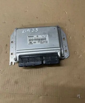 KIA Sorento Engine control unit/module 0281011283 391004A720 88B4TI02