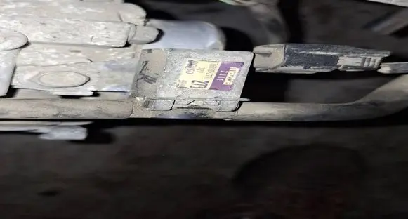 Mazda 3 I Turbo solenoid valve 1362002731