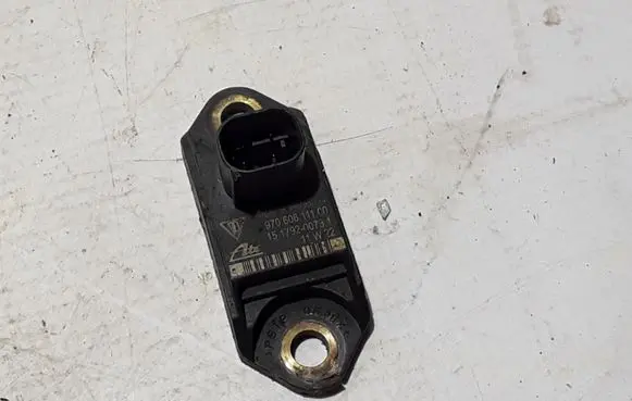 Porsche Panamera (970) Airbag deployment crash/impact sensor 97060611100