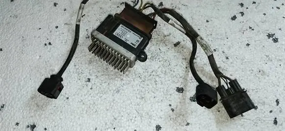 Audi A4 S4 B8 8K Coolant fan relay 8K0959501G 8K0910501D