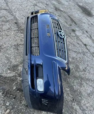 Toyota Avensis T250 Front bumper