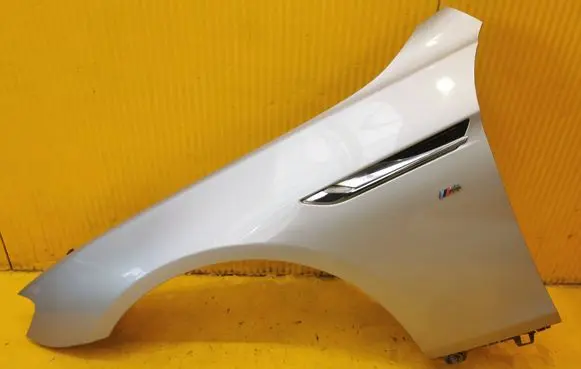 BMW 6 F06 Gran coupe Fender