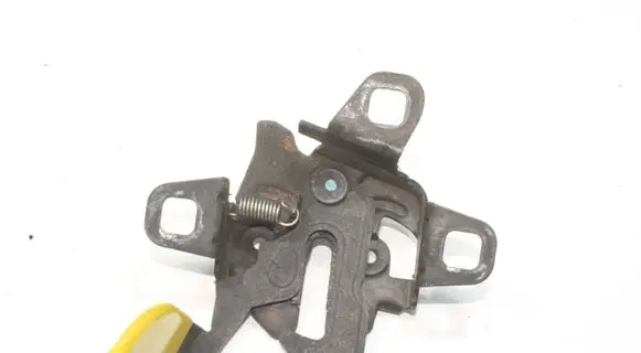 Maserati Ghibli Engine bonnet/hood lock/latch loop/hook 