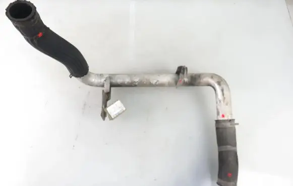 Chevrolet Cruze Intercooler hose/pipe
