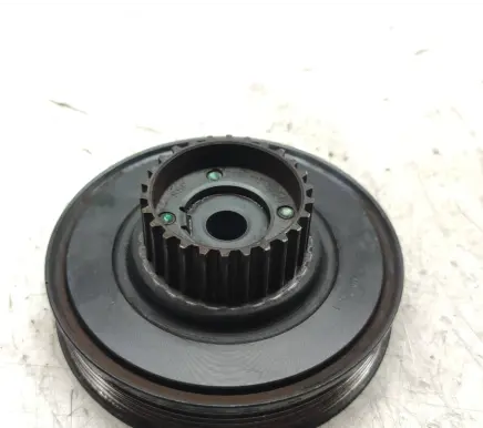 Volkswagen Polo V 6R Crankshaft pulley 06A105243E 06A105263D