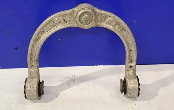 Mercedes-Benz R W251 Front lower control arm/wishbone 94581