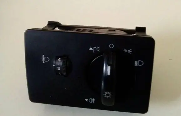 Ford Focus Light switch 4M5T13A024FA