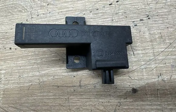 Audi A6 S6 C7 4G Keyless (KESSY) go control unit/module 8K0907247 33542221