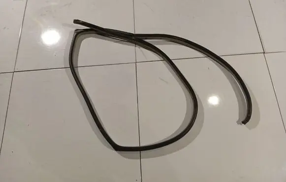 KIA Cerato Rubber seal rear door