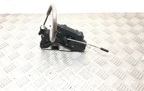BMW 3 E46 Front door lock 242FTR