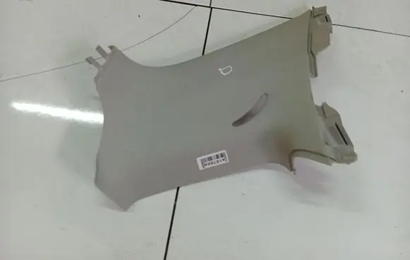 Volkswagen Polo IV 9N3 (D) pillar trim (bottom) 6q3867288D
