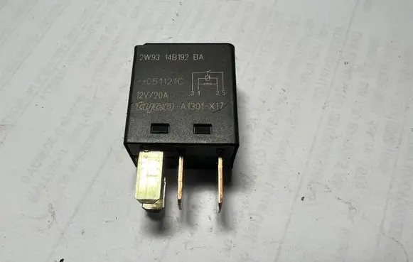Ford Focus Other relay 2W9314B192BA