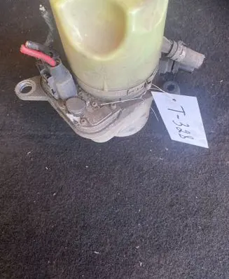 Volvo V50 Power steering pump 4N513K14DR