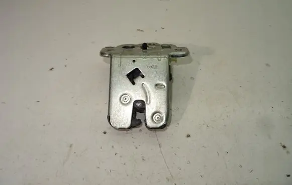 Audi A6 S6 C6 4F Tailgate/trunk/boot lock/catch/latch 8K9827505A