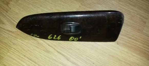Mazda 626 Electric window control switch