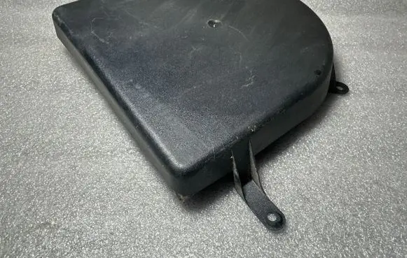 Audi A8 S8 D2 4D Front door speaker 4D0035450