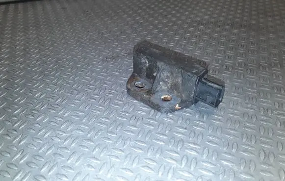 Nissan Murano Z50 Airbag deployment crash/impact sensor 