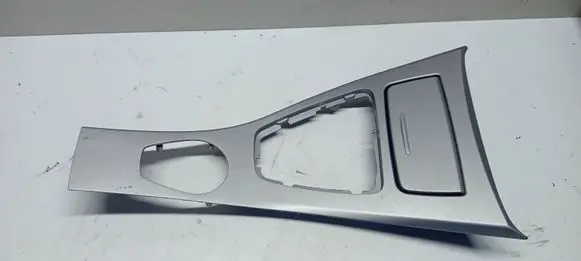 BMW 3 E90 E91 Cup holder 22167210