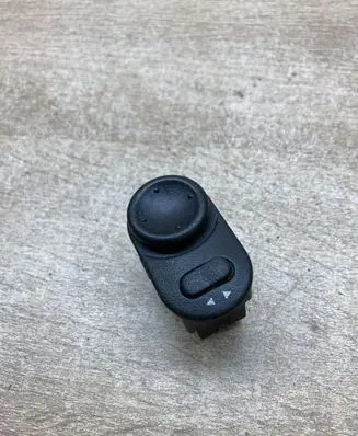 Opel Zafira A Wing mirror switch 09226861